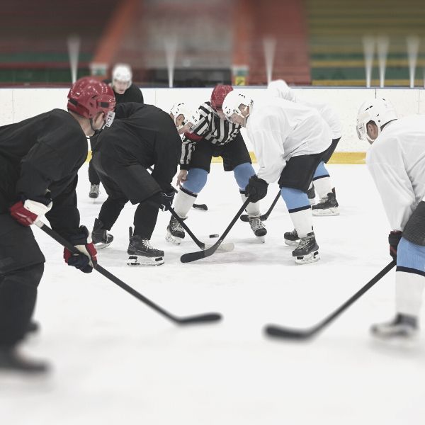 Men on hockey team